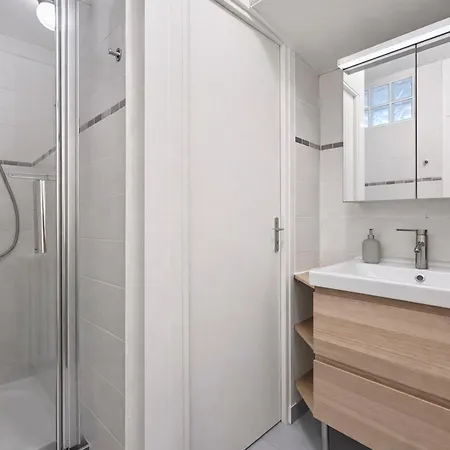 Avec Terrasse, Cosy Et Moderne Apartmán *