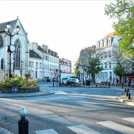 Apartmán Avec Terrasse, Cosy Et Moderne Saint-Maur-des-Fossés